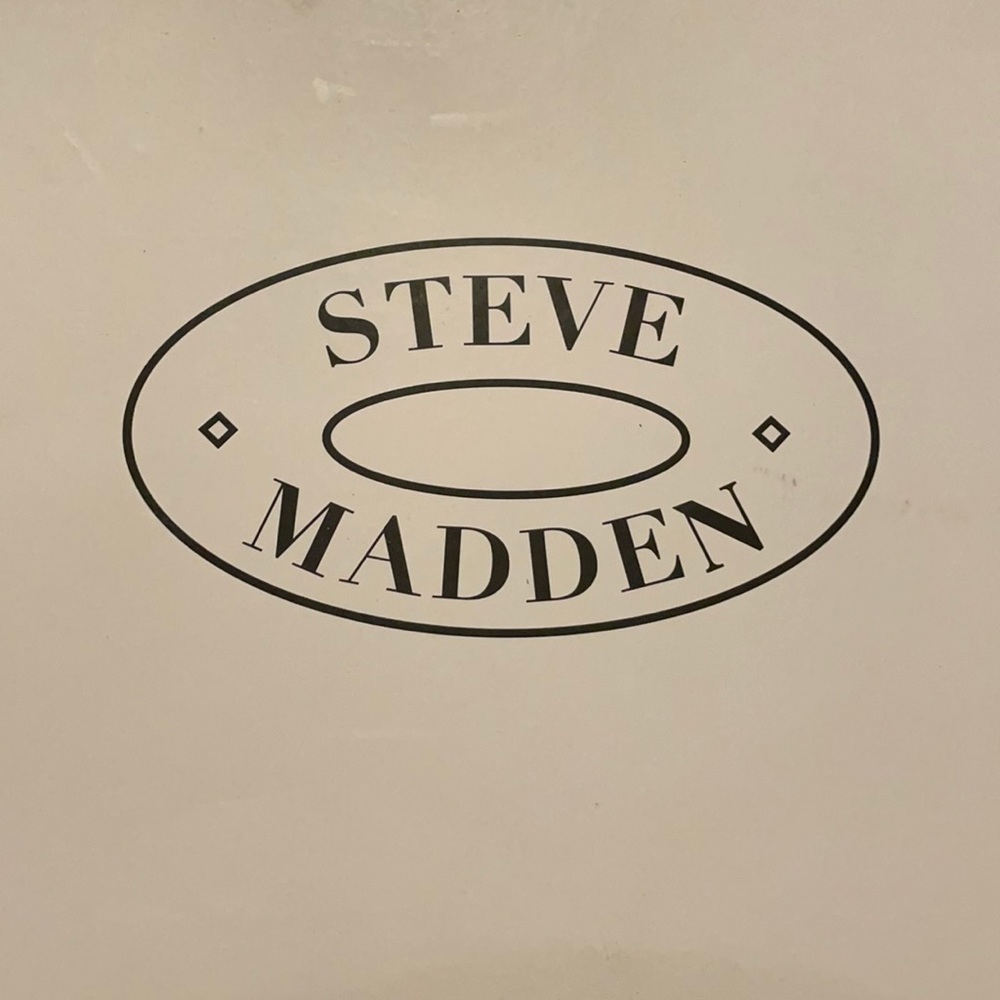 Steve Madden Stunning Camel Patent Heels